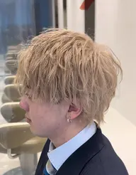 カット＋ブリーチ＋オンカラー（前処理付き）＋潤いトリートメント