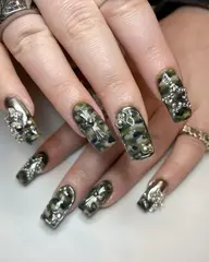 【ジェルオフ無料】新人ネイリスト✨️長さだし💅アートやり放題🎨パーツ付け放題🎃🧡
