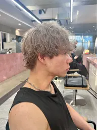 【2回目以降の方】👦🏻メンズカット+ケアブリーチ ハイトーン SB込