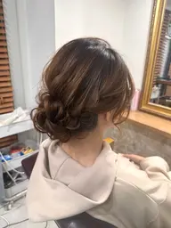 浴衣ヘア(ふわふわまとめ系orつるんとシニョン)