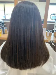 【前髪~顔周り】髪質改善ストレート(縮毛矯正)+カット+艶感TR¥11550