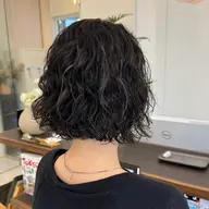 【より立体的に⁉️】くせ毛さん向け☘️カット × お洒落ハイライト🌟+ 潤いトリートメント🩵🫧