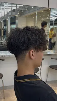 当店スタイリストカット✨️+シャドウパーマ🌀