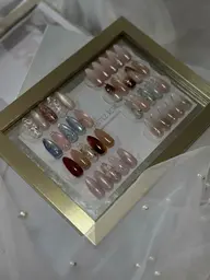【オフ無料✨9・10月限定】指先を彩る大人可愛い定額デザインネイル（ケア込）💎