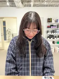 23日🈳【スタイリングを楽に✨】レディースパーマ🌀