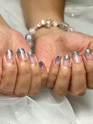 《モデル様募集中🌷》オフなしケア込み ラメグラデーション🌈