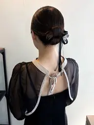 【卒業式や結婚式に💐】タイトなスタイルでスッキリして見えるヘアアレンジ💕