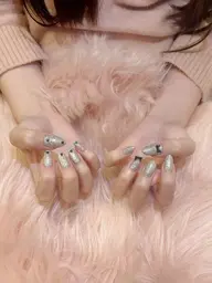 🎀 ラメありワンカラー+ストーン10粒orパーツ 🎀 クチコミ不可