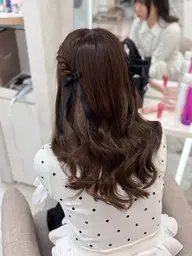 お出かけ前に🎶プチヘアセット巻きのみ