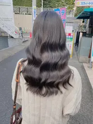 《就活や校則などに✊🏻黒染め無し‼️》🖤透明感ダークトーンカラー🖤
