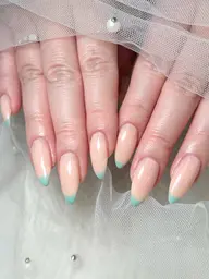 フレンチネイル⭐️オフなし