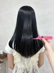 【24歳以下の学生限定🌟】カット + 質感再生トリートメント