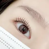 マツエク上60本付け足し🤍フラットラッシュ使用✨(現在マツエクが付いている方限定)