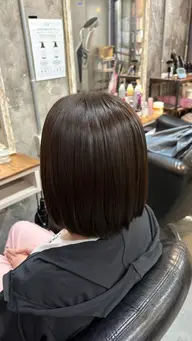 【❗️夏休み限定❗️】カット➕美白縮毛矯正➕トリートメント🫧
