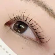 【まつ毛パーマ】🔥期間限定40%off🔥人気メニュー⟡.·*.束感スタイリングも◎🎀2stepトリートメント付♪