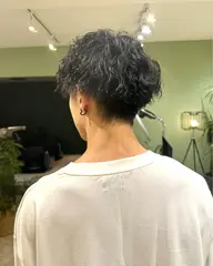 メンズカット＋スパイラルパーマ＋トリートメント#多摩センター#メンズパーマ#センターパート#刈り上げマッシュ