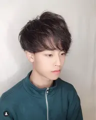 メンズカット　￥4,000