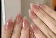 大人気チークネイル