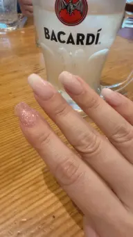 長さだし3センチ程度まで、ラメグラ、ワンカラーなどデザイン可。