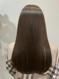 《TVでも紹介された話題のトリートメント🌈》髪質改善ミネコラトリートメント+カラー✨