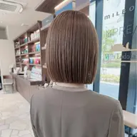 【✨ボブにしたい方✨️】カット➕オージュアトリートメント#切りっぱなし#前下がりボブ#外ハネ