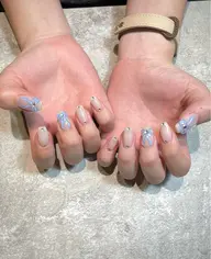 【オフ込み】2時間のデザインコース✨持ち込みデザイン4本💅他ワンカラー マグネットネイル選択可🙆♀️