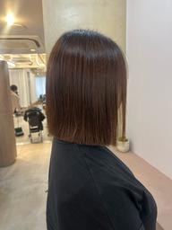 《女性限定・ショート、ボブの方のみ限定》カット+カラー🩷🩵¥1600