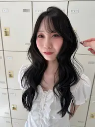 レイヤーカット+ワンカラー+炭酸スパ+コテ巻orストレート👗🩵