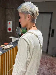 🩵メンズ限定🩵ハイブリーチ【ブリーチ2回】+カラー+カット🩵心斎橋/ハイトーン/