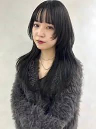 ロング料金🙅‍♀️🌙 暗髪でも透明感たっぷり🌙ワンカラー＋前髪カット