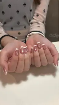 オフありフレンチネイル