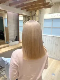 ミニモ学割ケアブリーチ+カラー+トリートメント