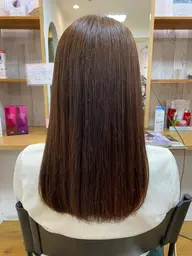 [オススメ🍀]カット＋カラーリタッチ（白髪染めも対応しております◎）