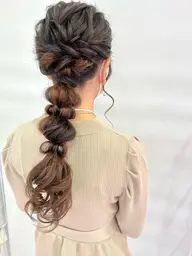 ヘアアレンジ🎀16時以降🎀編み下ろし、ツインアレンジ、シニョン✨他は相談して下さい✨