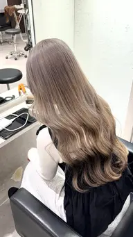 【垢抜けたい方に♡】ブリーチカラー+透明感たっぷりカラー✨
