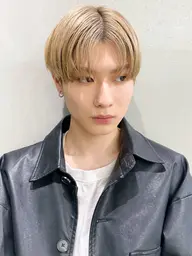 🌟メンズのこだわり派ハイトーン🌟【メンズカット+カラー+トリートメント】