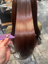 🎀自然な艶感が出る弱酸性カラー+髪質改善トリートメント(ホームケア付)🎀