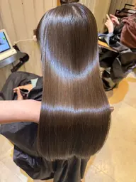 《人気No.1》👼🏻💎艶カラー+カット+プチヘッドスパ💎👼🏻