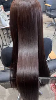 カット✂️+酸性ストレート✨️(クイックトリートメント付き)