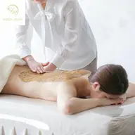 【背中ニキビ・ざらつき卒業✨💖見せたくなる美背中へ🫧🌿】 背中ハーブピーリング（皮むけなし💎✨）12,000円