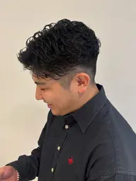 カット➕パーマモデル➕眉毛カット付き‼️