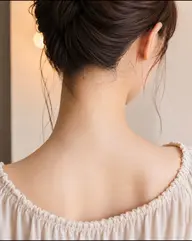 【うなじケア】後ろ姿まで綺麗に♡