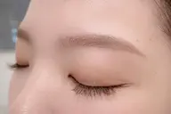【女性限定】美眉スタイリング(wax脱毛・間引きメイク込み)