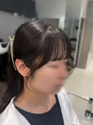 前髪縮毛矯正🪽＋お顔周りカット  気になるところだけの部分縮毛矯正‼️ 朝のアイロンが楽に！