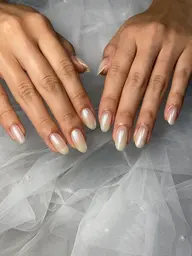 ［ハンドネイル］自爪の透けないマグorミラーワンカラー✨オフ込み❗️