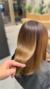 【土日祝】カット＋縮毛矯正＋トリートメント✨ツヤのあるストレートヘアに♪
