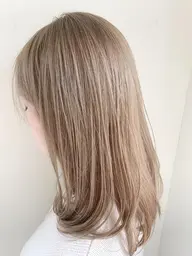 ブリーチありハイミルクティーベージュカラー&トリートメント