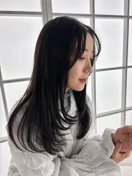 〖韓国風レイヤーカット〗カット+高保湿トリートメント