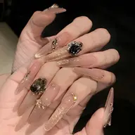 新店オープン🎶チップ長さだし✨パーツ/ストーン/シール無制限付け放題