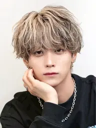 【🤍今流行りのデザインカラー🖤】ブリーチ➕ローライトカラー➕トリートメント